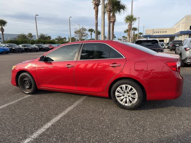 Thumbnail: 2014 Toyota Camry - 9