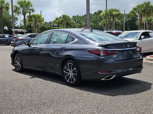 2022 Lexus ES  6