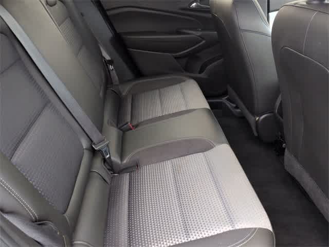 Thumbnail: 2024 Chevrolet Trax - 21