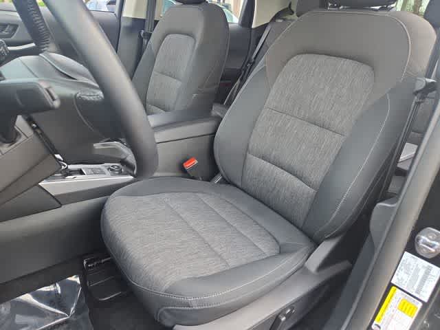 Thumbnail: 2022 Ford Bronco Sport - 19