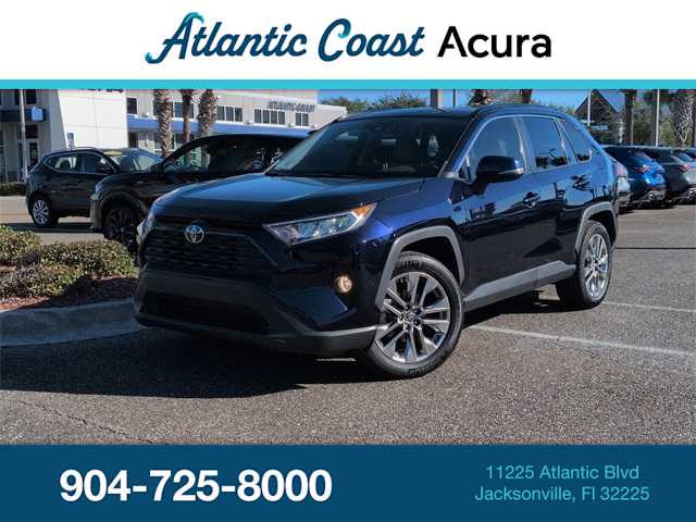 2021 Toyota RAV4 XLE Premium's photo