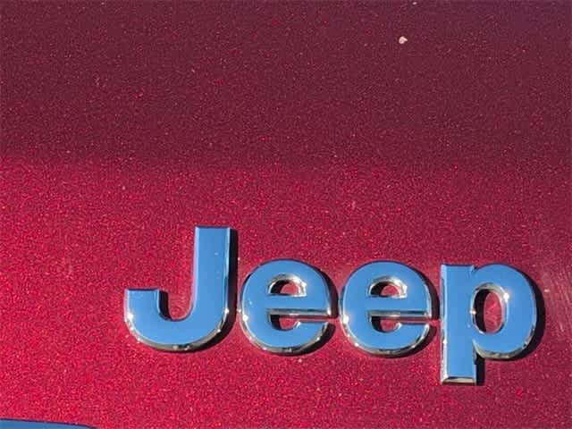 Thumbnail: 2019 Jeep Cherokee - 12