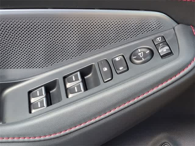 Thumbnail: 2025 Acura MDX - 42