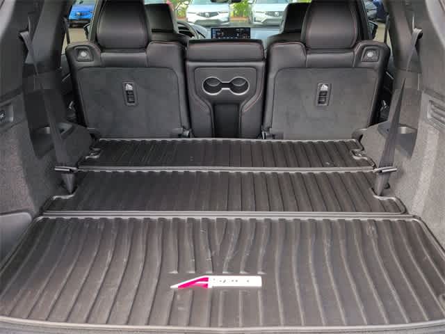 Thumbnail: 2025 Acura MDX - 37