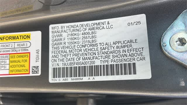 Thumbnail: 2025 Acura TLX - 22