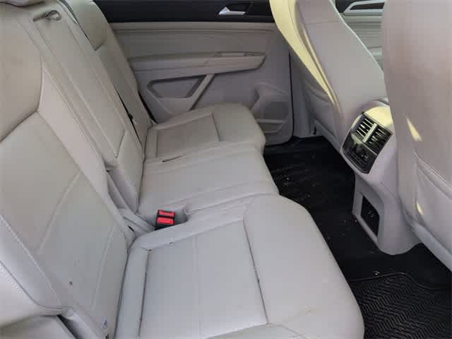 Thumbnail: 2022 Volkswagen Atlas - 20