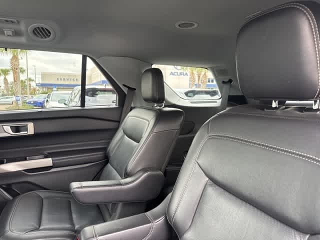 Thumbnail: 2022 Ford Explorer - 12