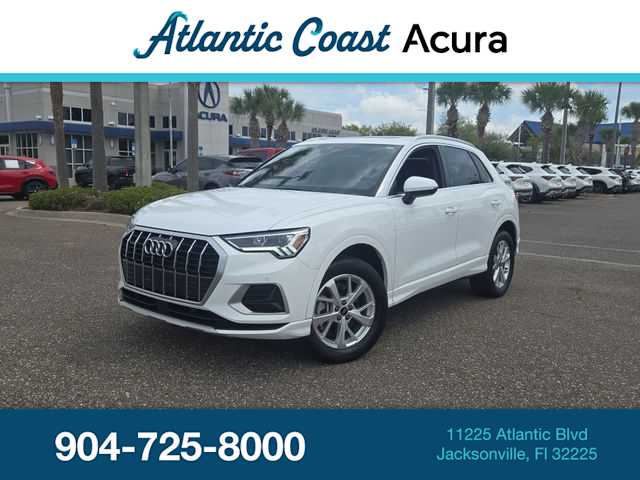 Thumbnail: 2023 Audi Q3 - 1