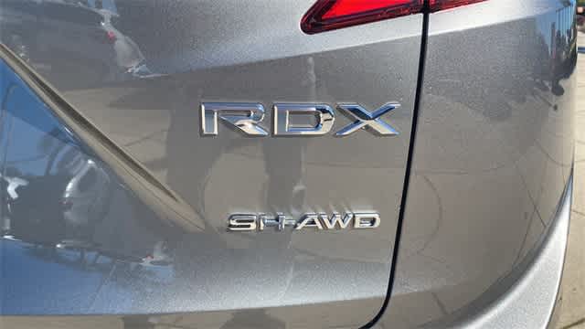Thumbnail: 2025 Acura RDX - 8