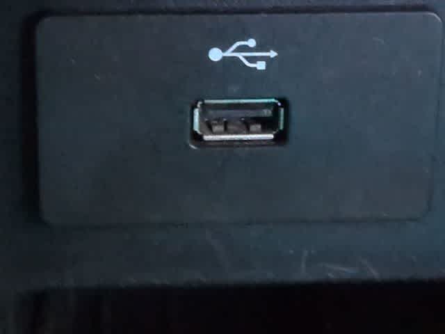 Thumbnail: 2019 Ford Explorer - 31