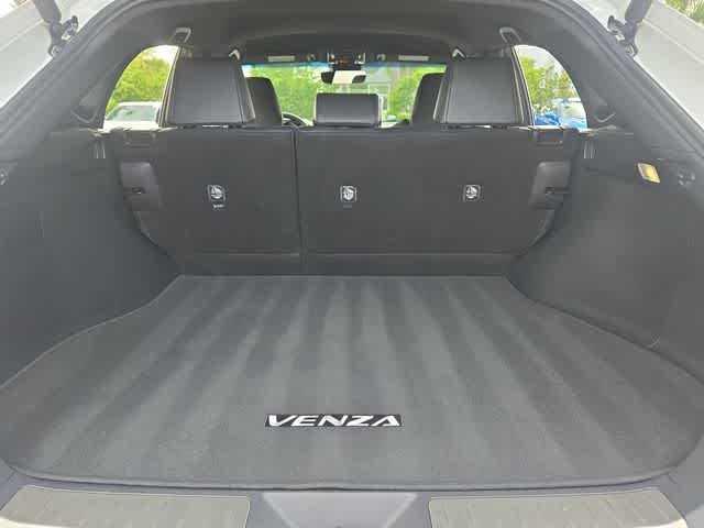 Thumbnail: 2024 Toyota Venza - 31