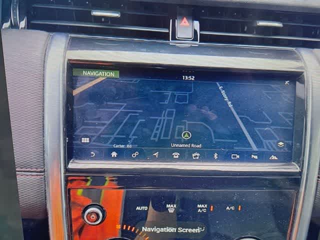 Thumbnail: 2020 Land Rover Discovery Sport - 21