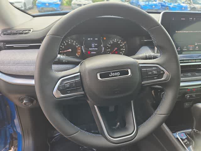 Thumbnail: 2022 Jeep Compass - 22