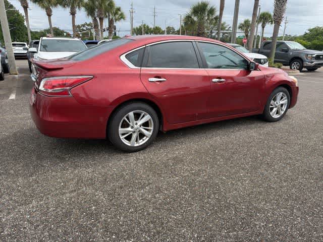 Thumbnail: 2014 Nissan Altima - 12