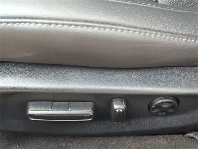 Thumbnail: 2019 Honda Accord - 17