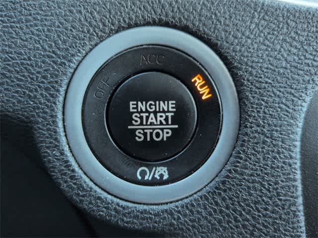 Thumbnail: 2018 Dodge Charger - 38