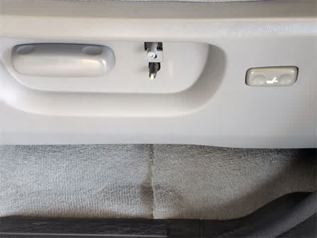 Thumbnail: 2008 Toyota Tundra - 18