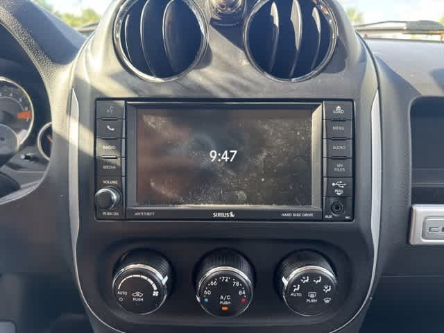Thumbnail: 2016 Jeep Compass - 8