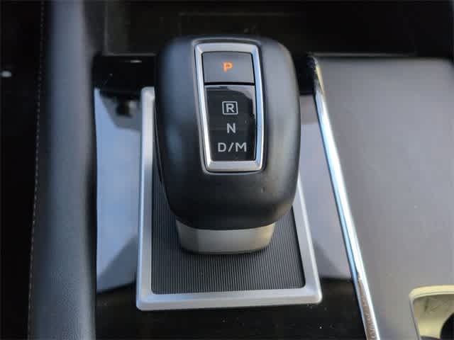 Thumbnail: 2024 Mitsubishi Outlander - 33