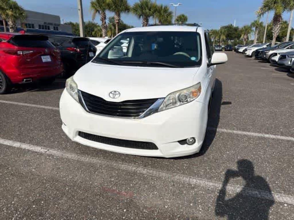 Used 2012 Toyota Sienna LE Van
