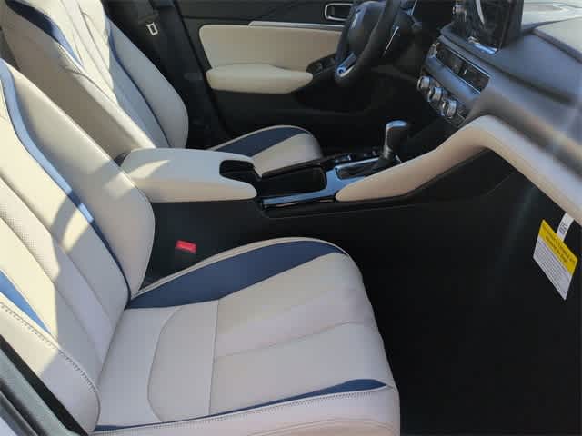 Thumbnail: 2026 Acura Integra - 24