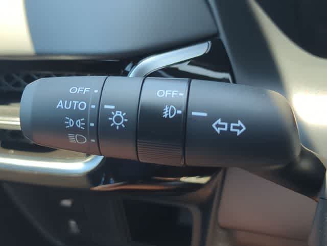 Thumbnail: 2025 Acura ADX - 29