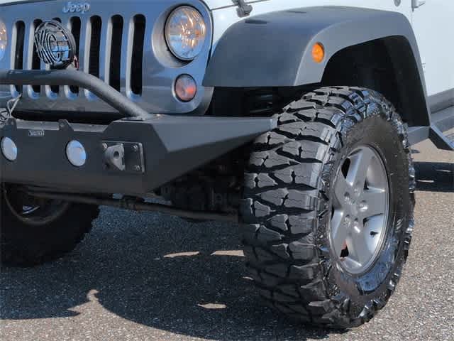 Thumbnail: 2015 Jeep Wrangler - 11