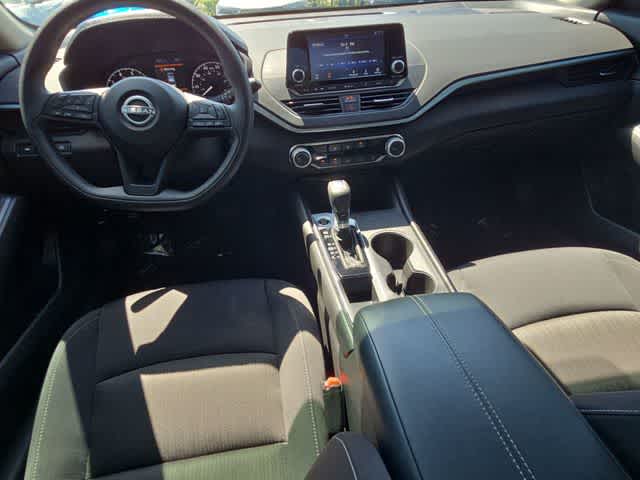 Thumbnail: 2024 Nissan Altima - 15
