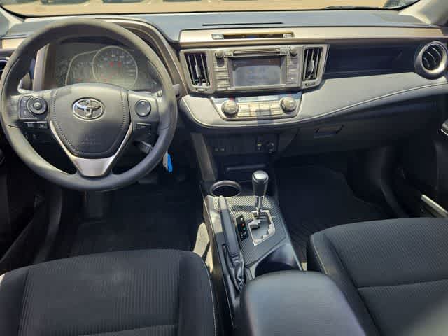 Thumbnail: 2014 Toyota RAV4 - 15