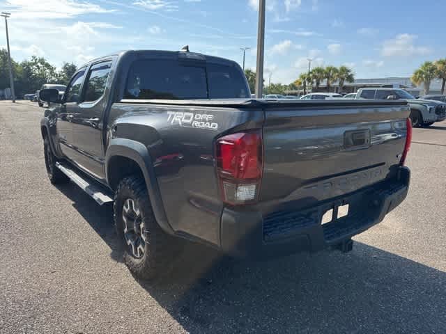 Thumbnail: 2018 Toyota Tacoma - 5