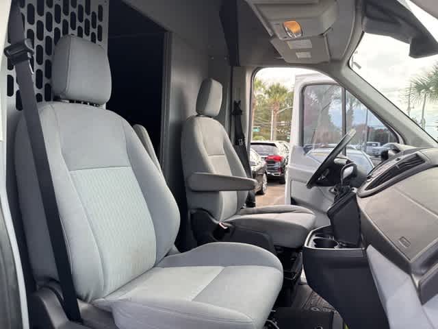 Thumbnail: 2015 Ford Transit Series - 21