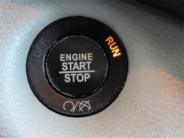 Thumbnail: 2019 Jeep Cherokee - 39