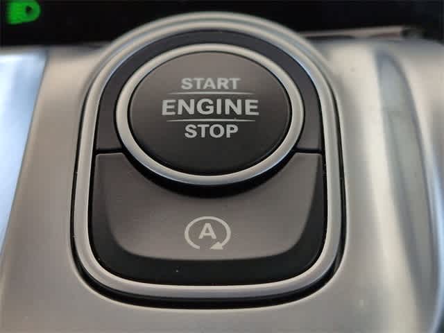 Thumbnail: 2022 Mercedes-Benz GLB - 40