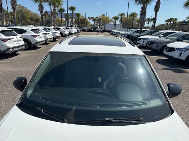 Thumbnail: 2020 Volkswagen Tiguan - 12