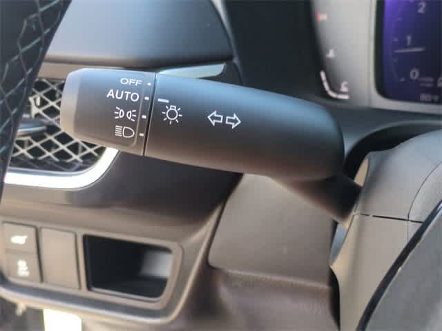 Thumbnail: 2025 Acura ADX - 28