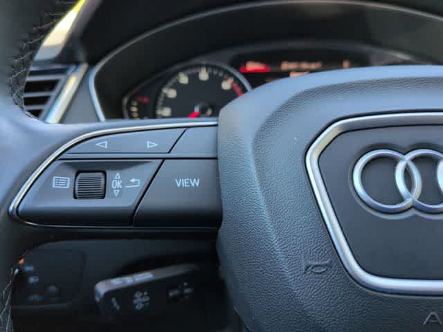 Thumbnail: 2023 Audi Q5 - 25