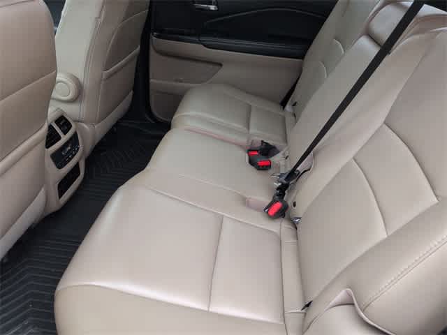 Thumbnail: 2016 Honda Pilot - 21