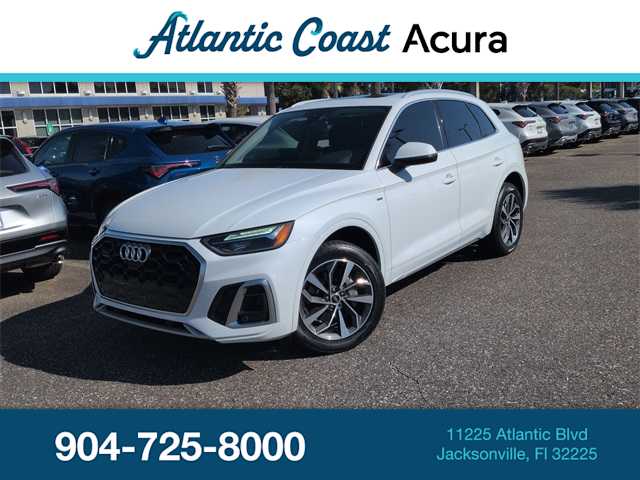 Thumbnail: 2022 Audi Q5 - 1