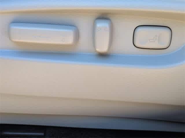 Thumbnail: 2016 Acura MDX - 18