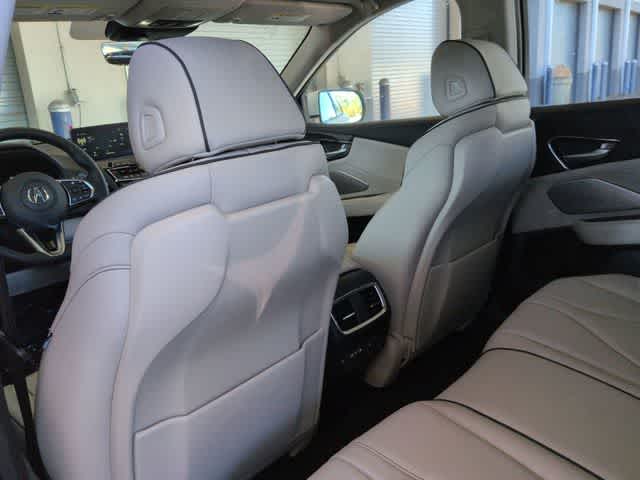 Thumbnail: 2026 Acura RDX - 19