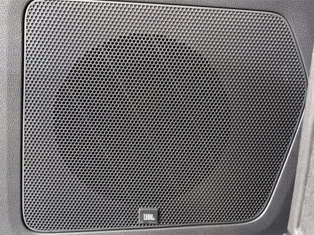 Thumbnail: 2021 Toyota Highlander - 32