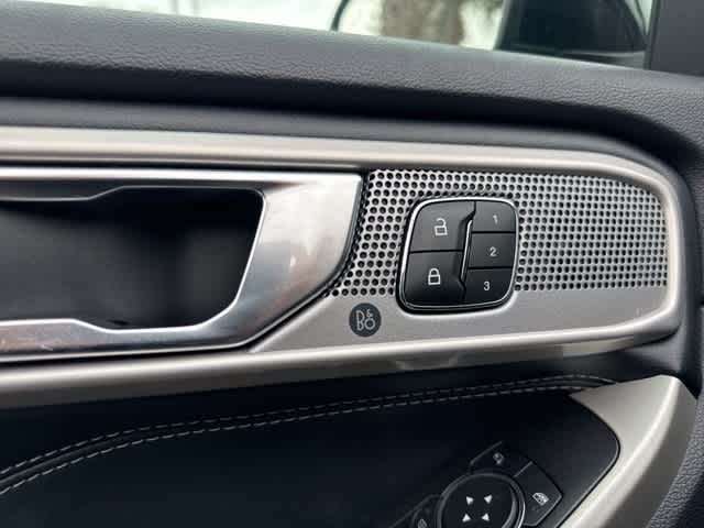 Thumbnail: 2022 Ford Explorer - 17