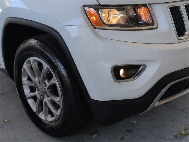 Thumbnail: 2016 Jeep Grand Cherokee - 11