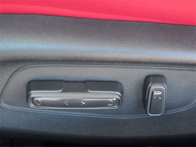 Thumbnail: 2025 Acura Integra - 18