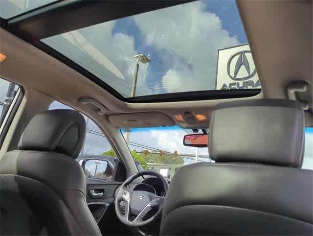 Thumbnail: 2017 Hyundai Santa Fe - 23