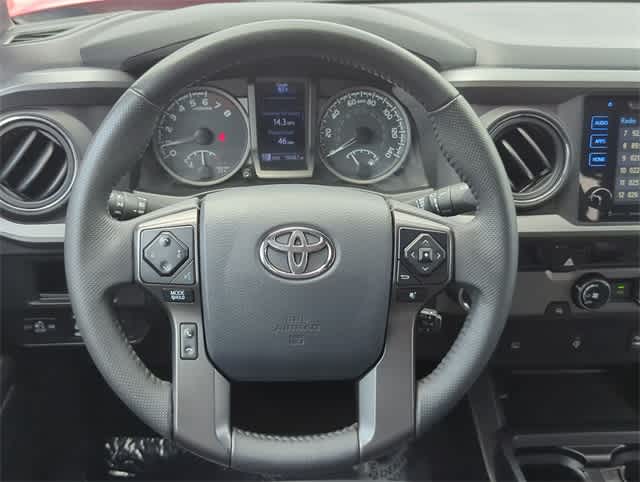 Thumbnail: 2017 Toyota Tacoma - 23