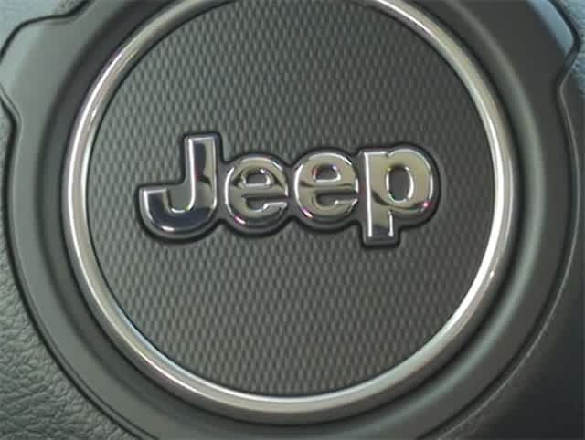 Thumbnail: 2022 Jeep Wrangler - 12