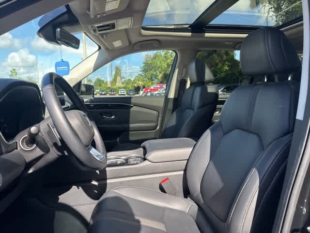 Thumbnail: 2023 Honda Pilot - 6