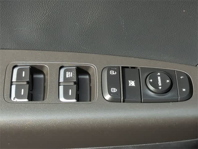 Thumbnail: 2019 Kia Sportage - 38