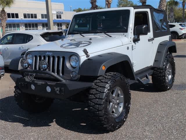 2015 Jeep Wrangler Freedom photo 4